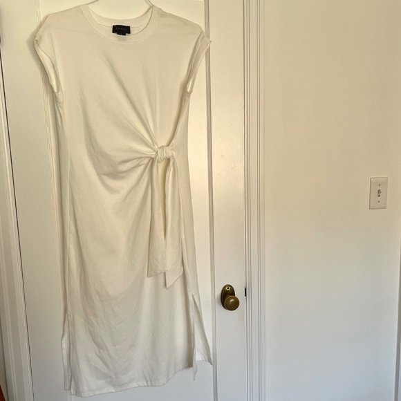 Like new! Gracia Side-wrap White Jersey Dress | Size Medium - Picture 2 of 5